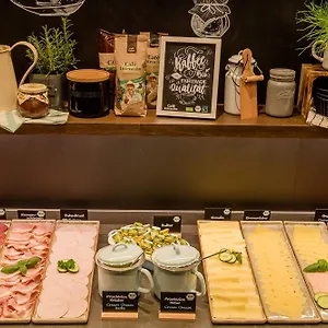 Hotel One, Lubeck